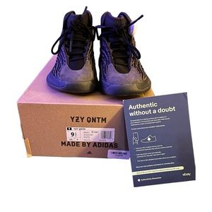 Brand new yeezy Qntm